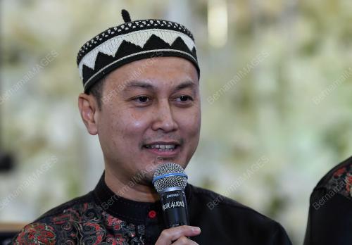 MOHD SYAHRIL ABDUL KHALID