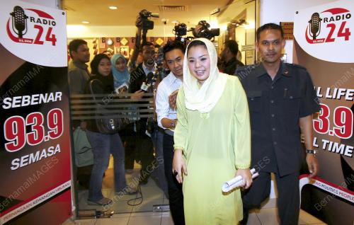 ERNI DEKRITAWATI YULIANA BUKHARI