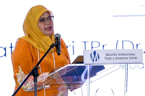 DATUK SERI DR MAIMUNAH MOHD SHARIF