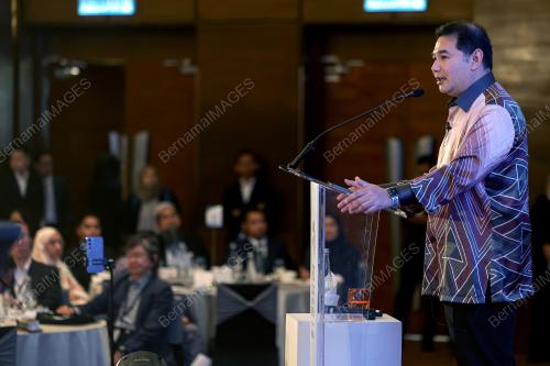 RAFIZI RAMLI