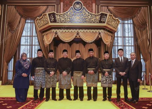 KL52_29072015_MENTERI