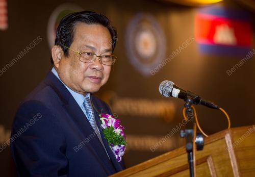 KL52_29112017_PAPA_BN201711282692