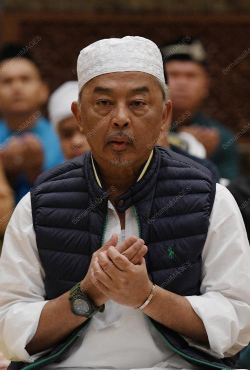 AL-SULTAN ABDULLAH RI'AYATUDDIN AL-MUSTAFA BILLAH SHAH