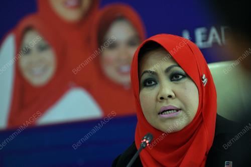 KL52_30112017_PC_WANITA_BN201711292845