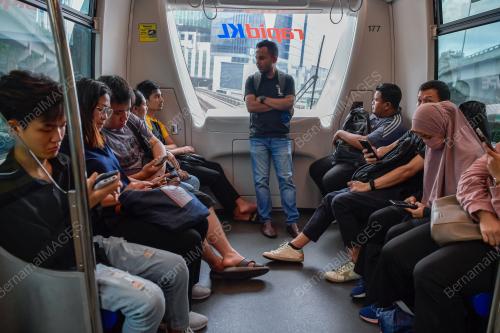 RAPID RAIL CATAT LEBIH SEJUTA PENUMPANG