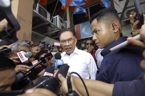 DATUK SERI ANWAR IBRAHIM