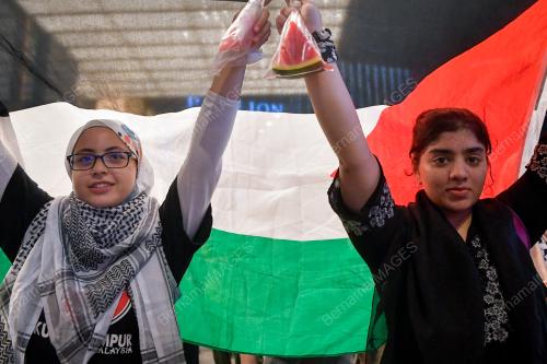 PROTES JALAN-JALAN PALESTIN