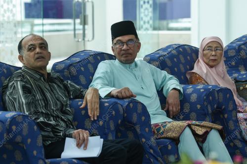 DATUK SERI ANWAR IBRAHIM