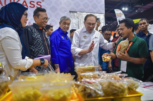 DATUK SERI ANWAR IBRAHIM