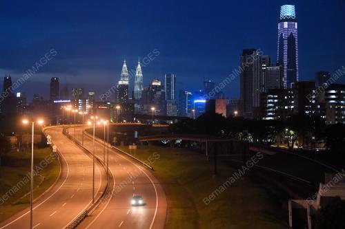 KUALA LUMPUR LENGANG DIWAKTU MALAM - PKP 3.0