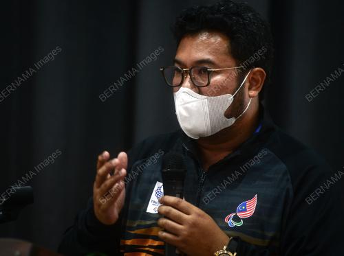 DATUK SERI MEGAT D SHAHRIMAN