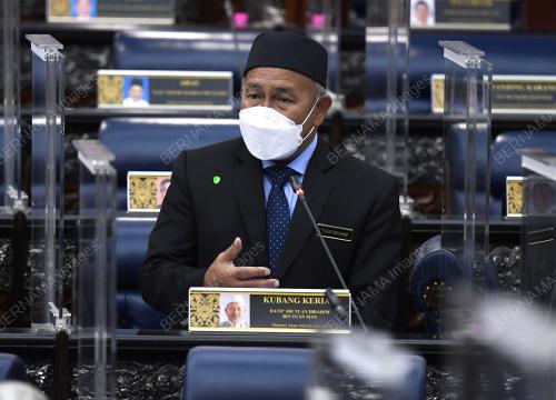 DATUK SERI TUAN IBRAHIM TUAN MAN
