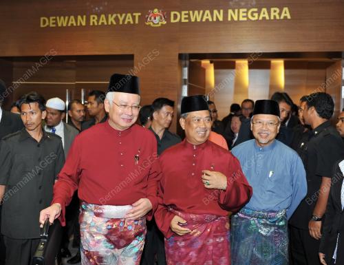 MOHD NAJIB TUN ABDUL RAZAK