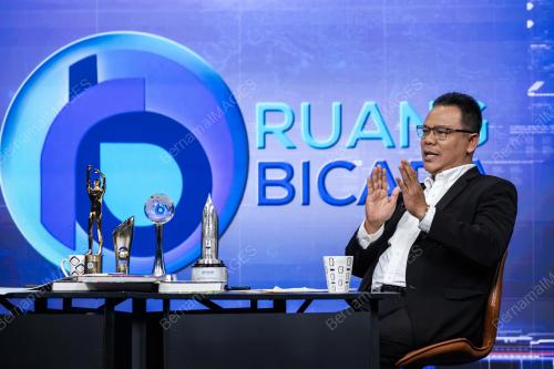 DATUK DR ISMAIL PARLAN
