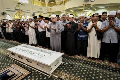KL53_08082018_MENINGGAL-BN201808085227