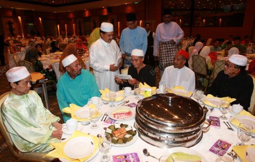 JAMIL KHIR BAHAROM