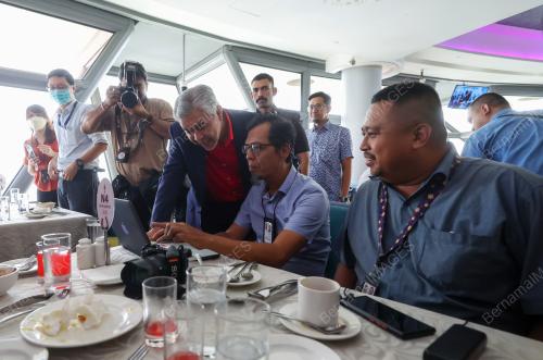 DATUK SERI DR AHMAD ZAHID HAMIDI