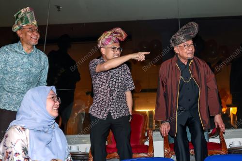 DATUK SERI ANWAR IBRAHIM