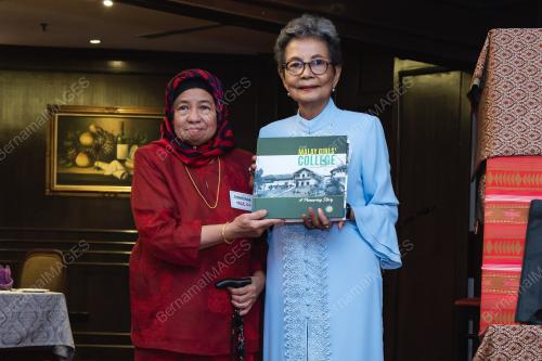 PUAN SRI FAUZAH MOHD DARUS