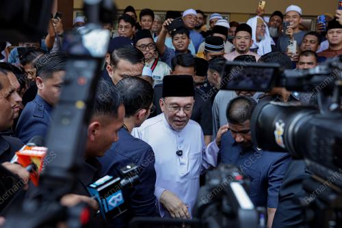 DATUK SERI ANWAR IBRAHIM