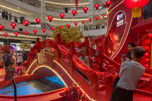 TINJAUAN PERSIAPAN TAHUN BARU CINA