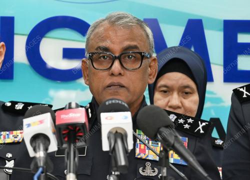 DATUK SERI RAMLI MOHAMED YUSOOF