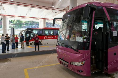 TERMINAL BERSEPADU GOMBAK