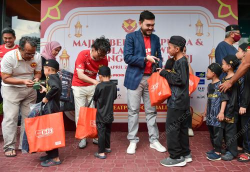 TENGKU AMIR SHAH SULTAN SHARAFUDDIN IDRIS SHAH