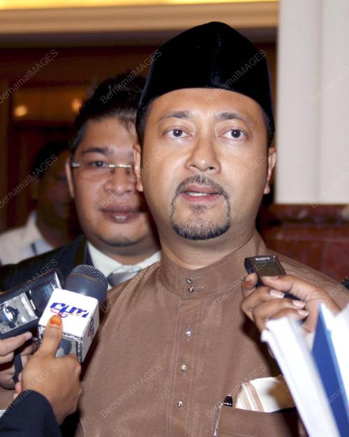 TAN SRI MUHYIDDIN YASSIN