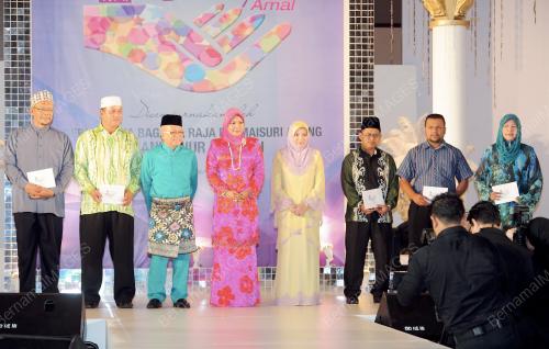 TUNKU NUR ZAHIRAH