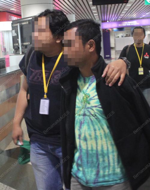 KL53_16012015_MILITAN