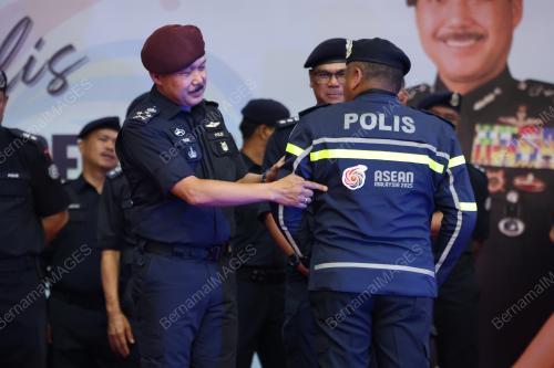 DATUK SERI MOHD YUSRI HASSAN BASRI