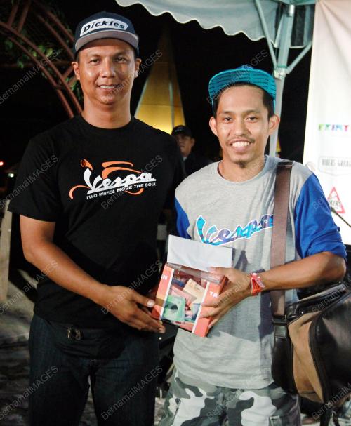 KL53_16112015_PRIHATIN