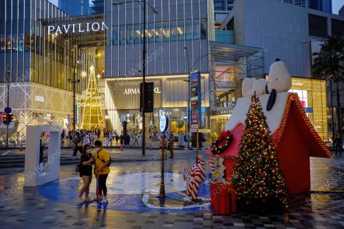 LARANGAN SAMBUTAN HARI KRISMAS DAN TAHUN BARU SECARA BESAR-BESARAN