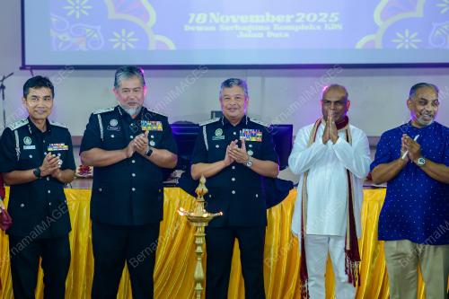 DATUK ZAKARIA SHAABAN