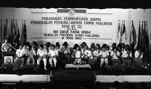 KL53_19012015_PEMUDA_WANITA_UMNO