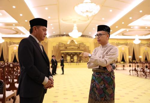 FAHMI FADZIL