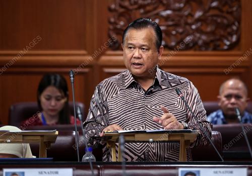 DATUK SERI ALEXANDER NANTA LINGGI