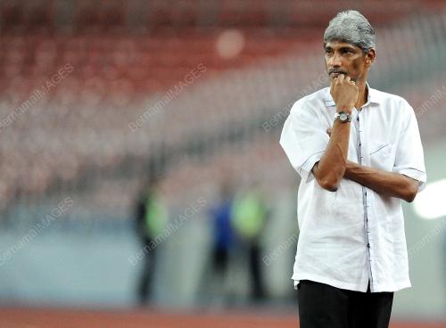KL53_20112012_BOLA