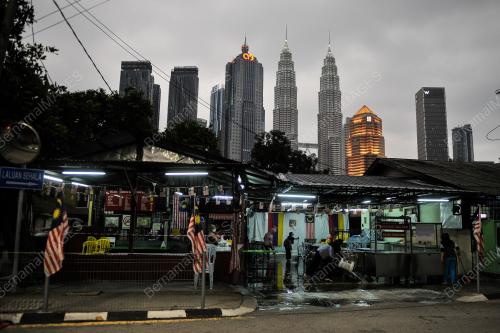 LANJUTAN WAKTU OPERASI KEDAI MAKAN