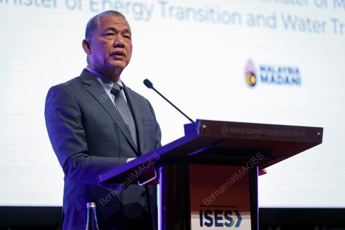 DATUK SERI FADILLAH YUSOF