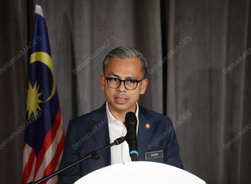 FAHMI FADZIL