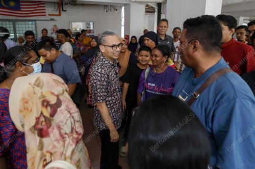 DATUK FAHMI FADZIL