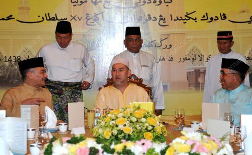 KL53_23062017_AGONG