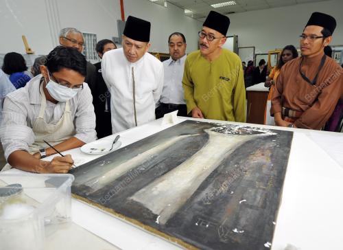 KL53_23072013_BALAI_SENI