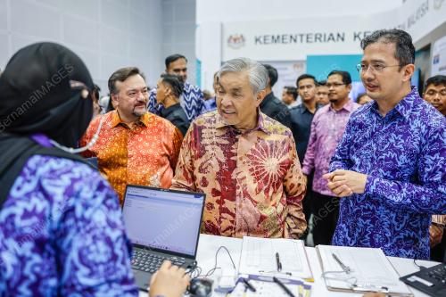 DATUK SERI DR AHMAD ZAHID HAMIDI