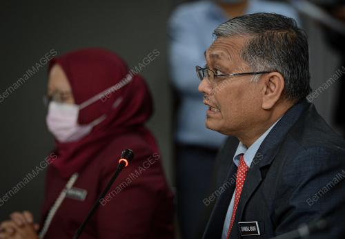 DATUK DR SHAMSUL ANUAR NASARAH