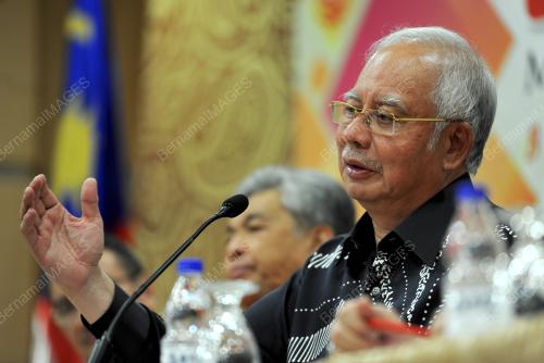 KL53_26042017_UMNO