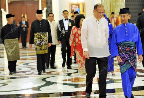 KL53_28022014_AGONG