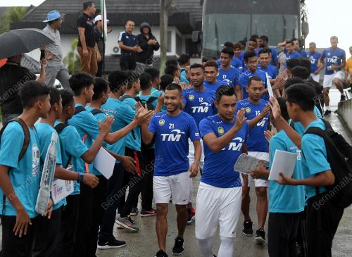 KL53_30102018_SKUAD